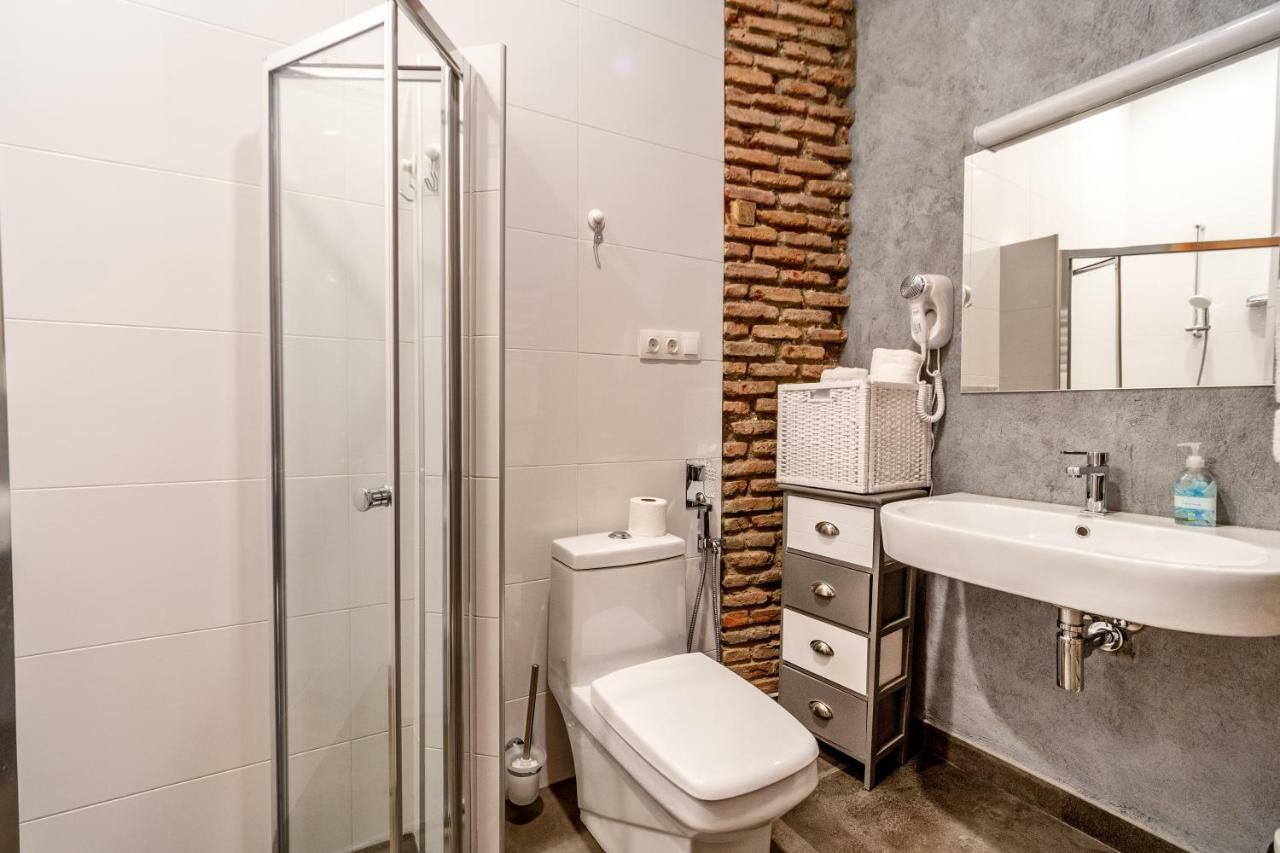 Memoir Hotel Tbilisi Exteriör bild