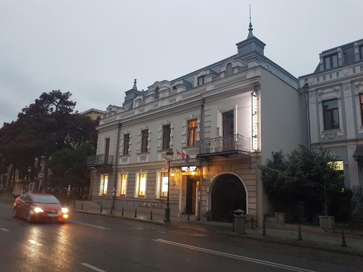 Memoir Hotel Tbilisi Exteriör bild